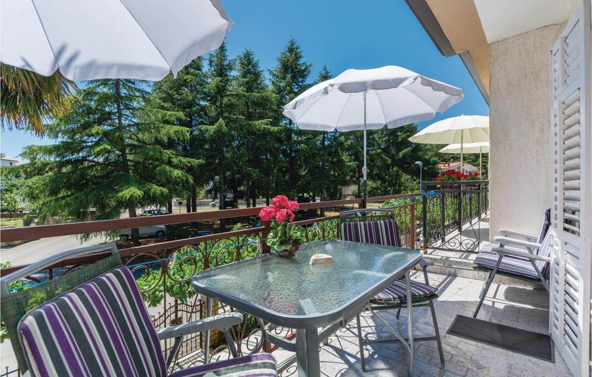 2 Bedroom In Apartment Porec